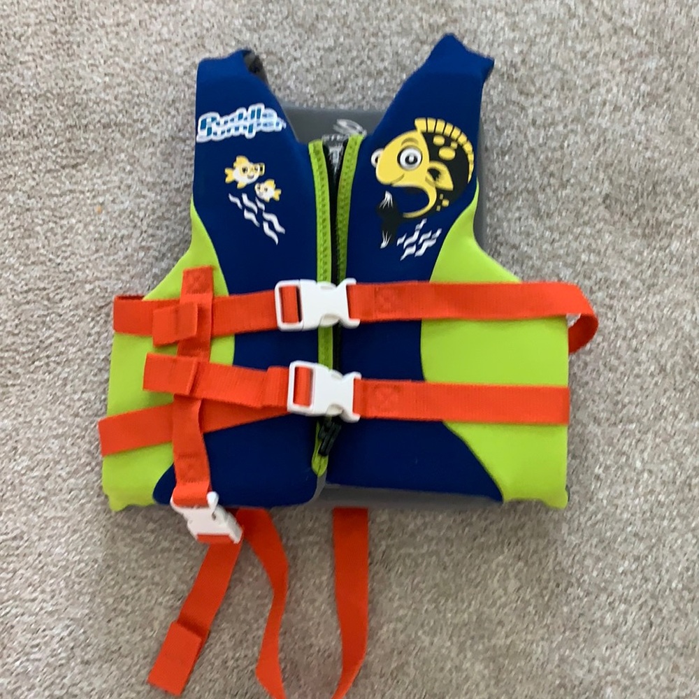 Child life vest